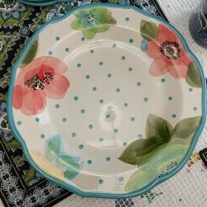 2 dinner plates pioneer woman farmhouse EUC